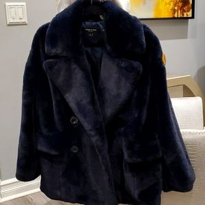 KENNETH  Cole faux fur navy